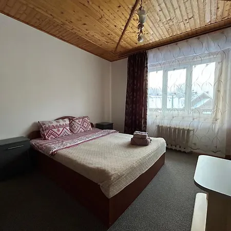 У Тараса і Лесі-3
